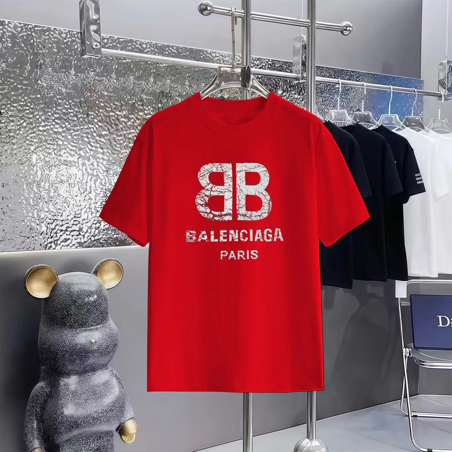 ￼ Balenciaga T 1:1 300 1×1 Same Style logo OS 200 ：Black，White， ，Red， Gray Size：XS-L